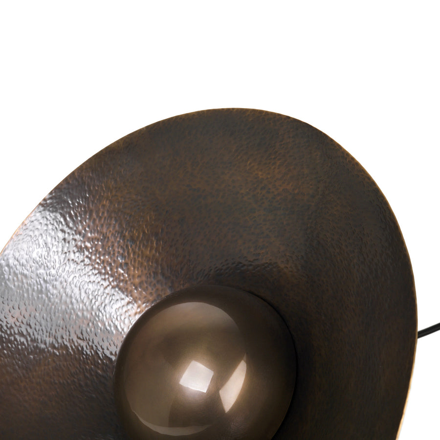 Luminária GIRASSOL G cúpula martelado latão oxidado brilho (marrom) + botão latão oxidado brilho (marrom)