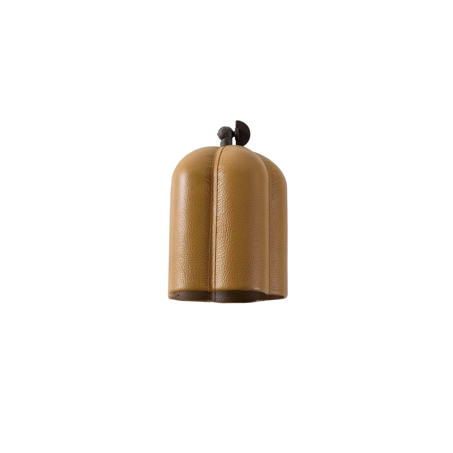 Pendant CARAÍVA double natural woven straw basket and polished brass finish