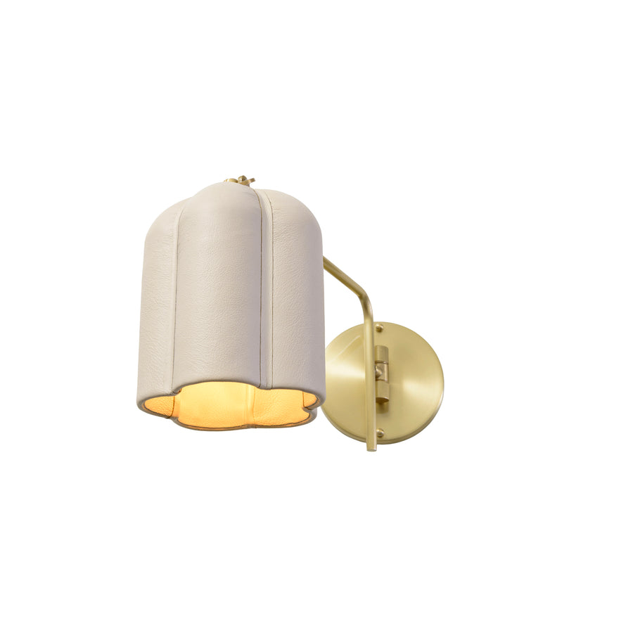 Pendant CARAÍVA double natural woven straw basket and polished brass finish