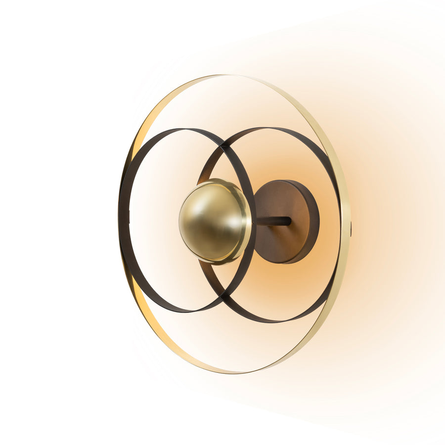 Arandela OLHAR latão polido + microtextura preta