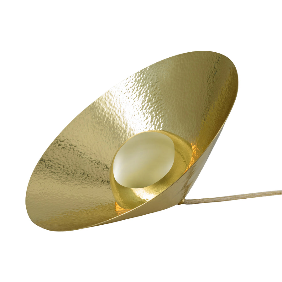 Luminaire GIRASSOL M  polished hammered brass shade + polished button brass