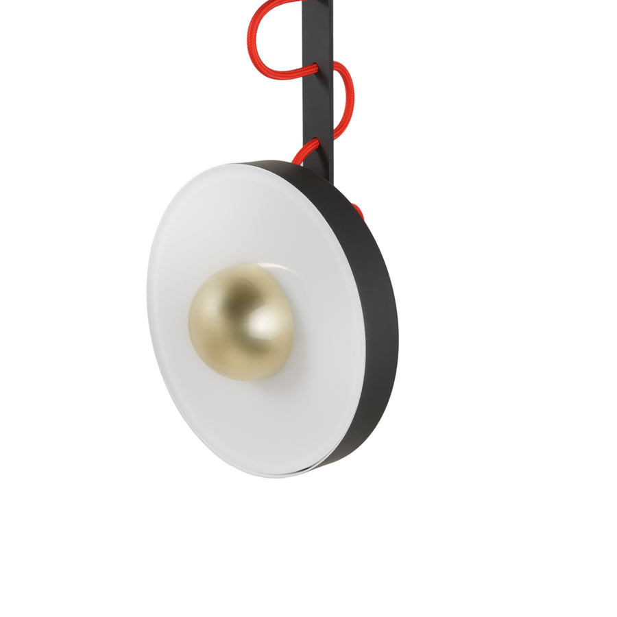 Arandela dupla ZIGUE-ZAGUE microtextura preta + acrílico + botão polido + fio vermelho